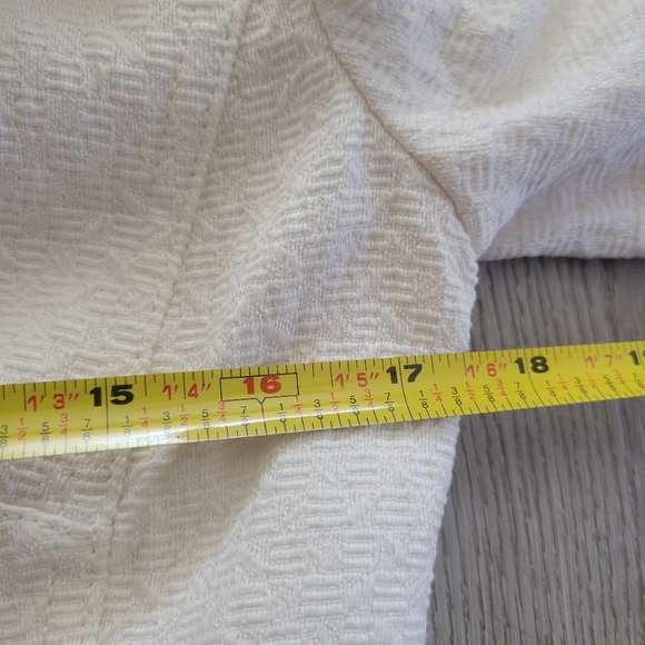 VINTAGE DOLCE AND GABBANA CROPPED BLAZER - Picture 12 of 14